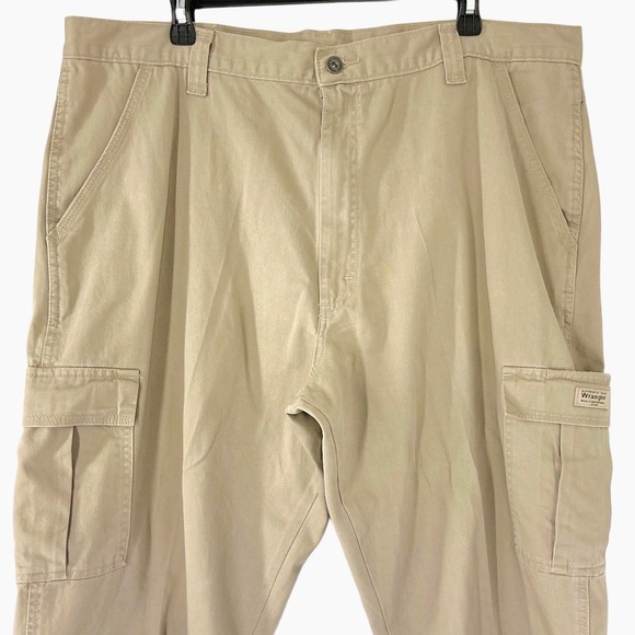 Wrangler Other - Wrangler Cargo Pants Men's Size 40x30‎ Khaki Workwear 100% Cotton Tan